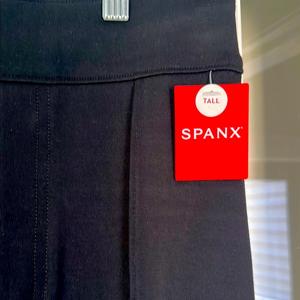 SPANX Black Ponte Hi Rise Flare. Size small/Tall.
